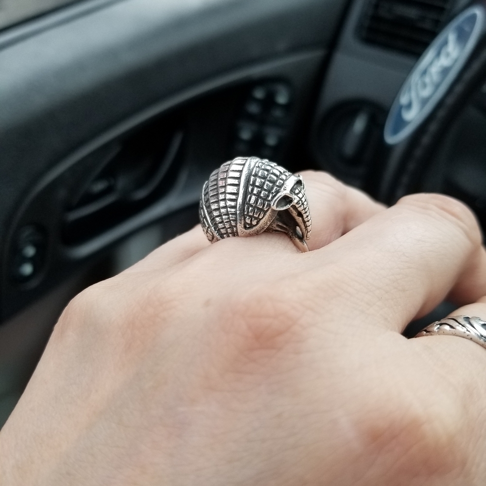 James Avery Retired Domed Armadillo Ring